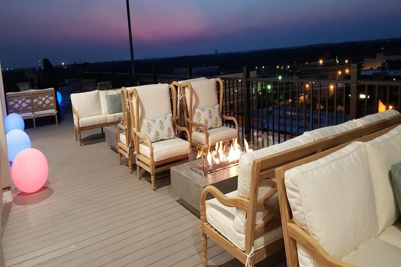 Hotel Elkhart, Tapestry Collection By Hilton Exterior foto